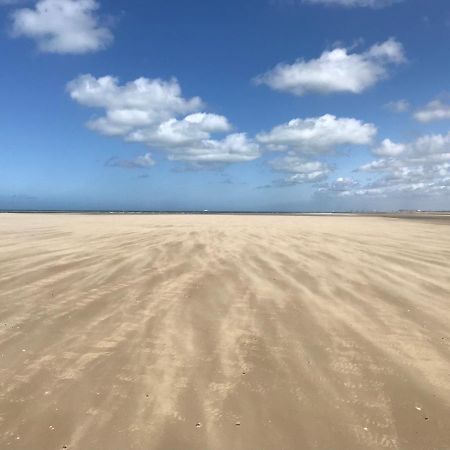 Le Bien Venue Chez Vous Leilighet Calais Eksteriør bilde
