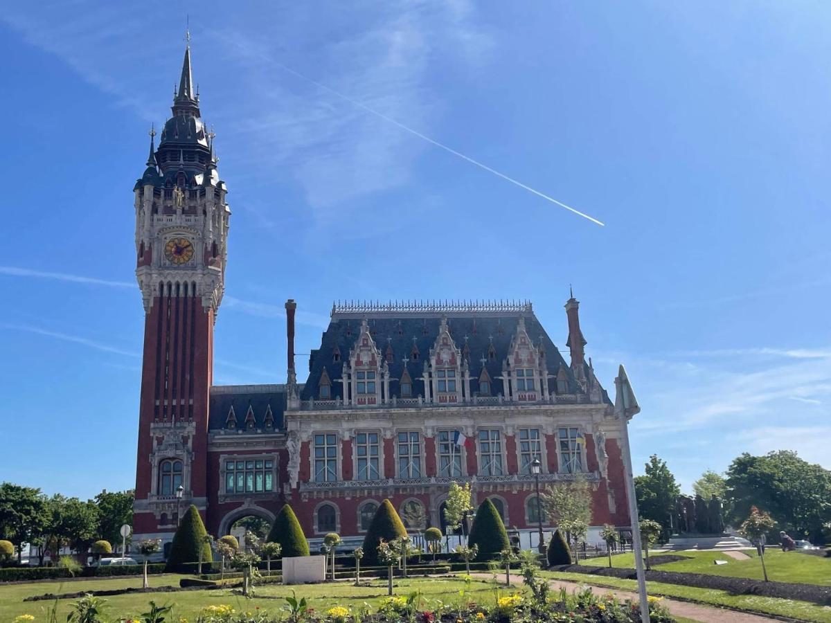Le Bien Venue Chez Vous Leilighet Calais Eksteriør bilde